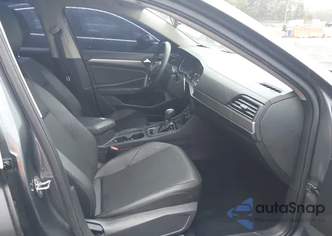 2019 Volkswagen Jetta 1.4T R-Line/1.4T S/1.4T Se from USA, damaged, VIN 3VWC57BU9KM270753